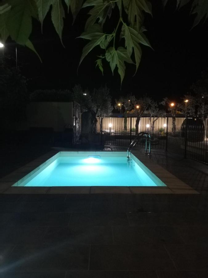 Maison Provencale Spa Sauna Piscine Molleges Esterno foto